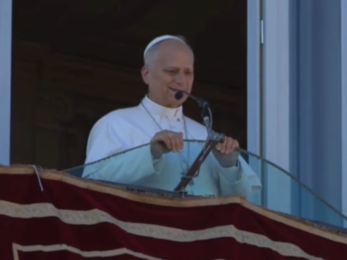 Papst Leo XIV. verbringt Sommerpause in Castel Gandolfo: Zeit für Ruhe, Gebet und Sport